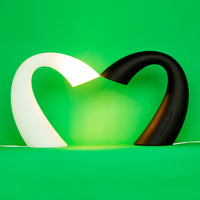 Swan table lamp black